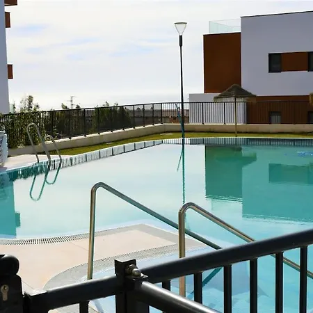 Casa Kerr - Luxury Apt - Sleeps 9 - Los Boliches *
