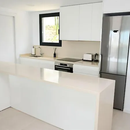 Apartment Casa Kerr - Luxury Apt - Sleeps 9 - Los Boliches