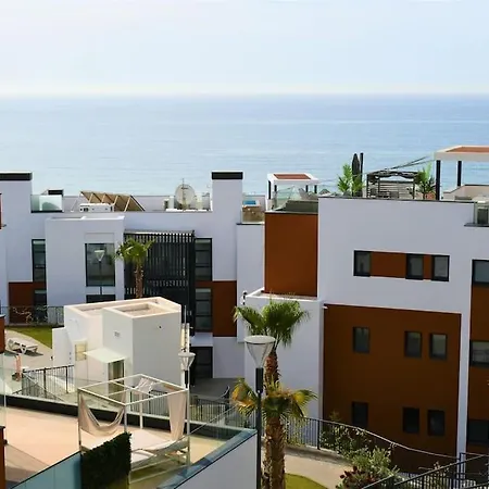 Casa Kerr - Luxury Apt - Sleeps 9 - Los Boliches Apartment