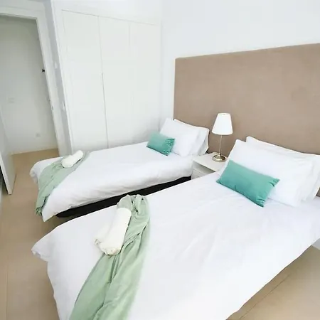 Appartement Casa Kerr - Luxury Apt - Sleeps 9 - Los Boliches Málaga