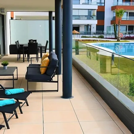 Casa Kerr - Luxury Apt - Sleeps 9 - Los Boliches *